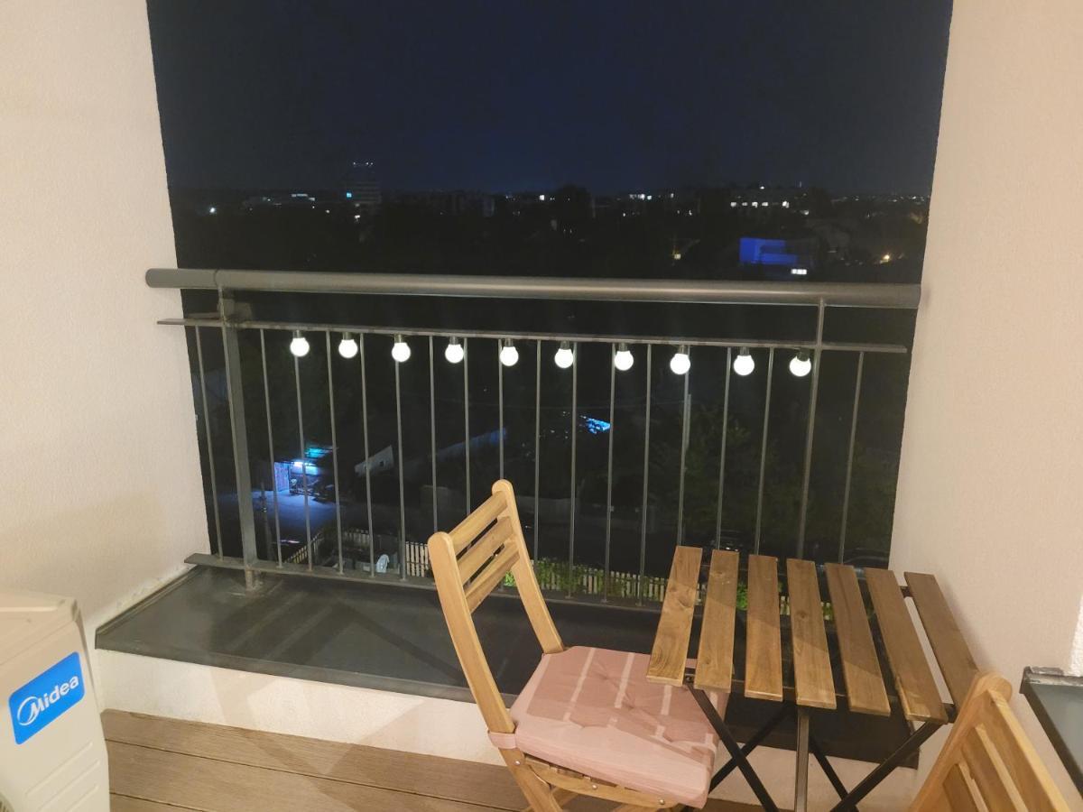 Apartment In Bucharest, Baneasa Green Area Exteriér fotografie